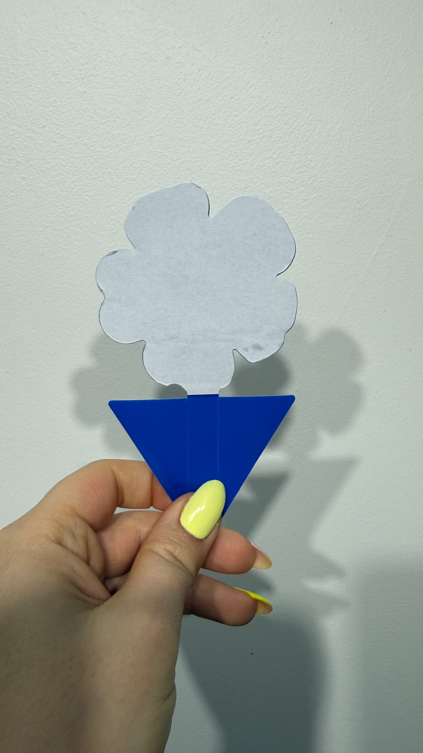 Klijų skydai pelėsiams ir amarams